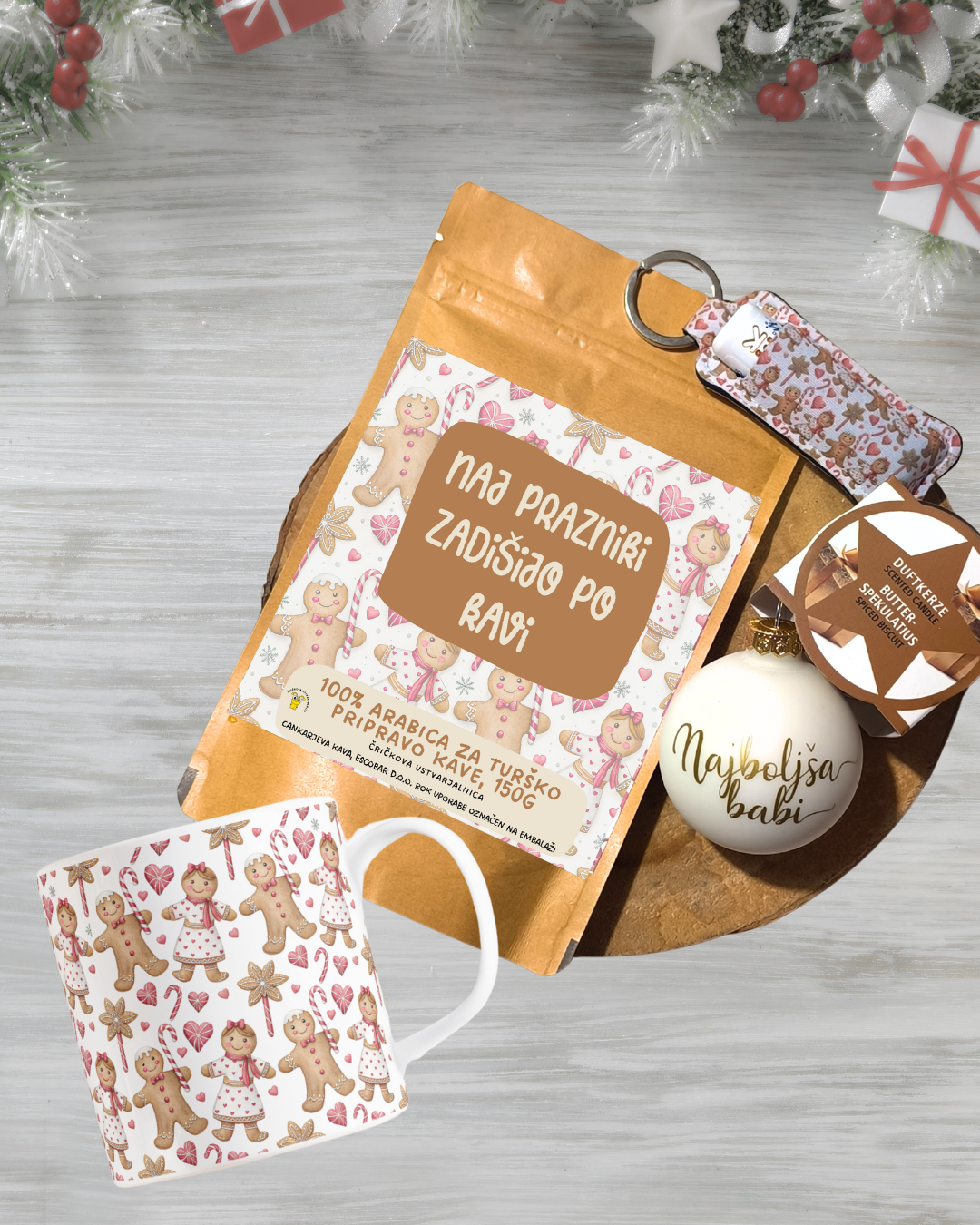 božični paket za darilo vsebuje skodelico, 150g kave, etui, balzam in svečo, personalizirano