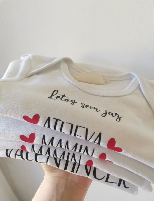 bodi za otroke z napisom Letos sem jaz atijeva vanlentinčica ali mamin valentinček