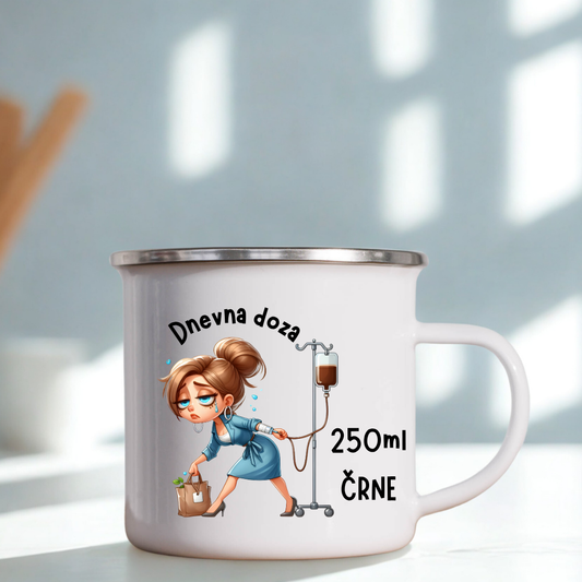 Emajlirana ali keramična skodelica z motivom izmučene mame in infuzijo kave