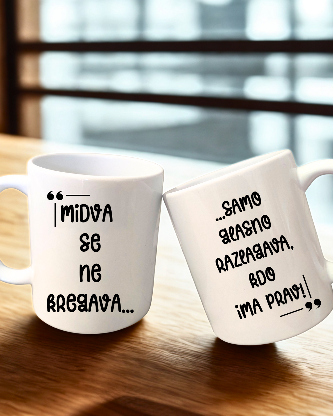 Skodelici z zabavnim napisom o paru – smešno darilo za partnerja ali obletnico