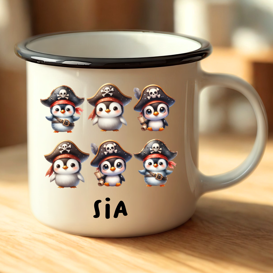Emajlirana skodelica z motivom piratskih pingvinov in imenom, darilo za otroke