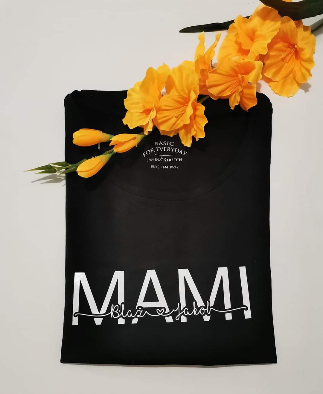 MAMI majica