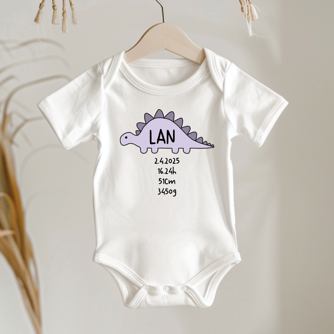 Bodi z motivom dinozavra in rojstnimi podatki za novorojenčka – personalizirano oblačilo ob rojstvu dojenčka
