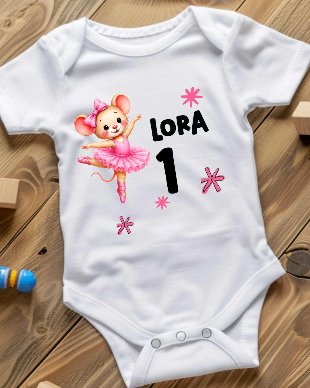 personaliziran-bodi-z-misko-za-rojstni-dan-z-imenom