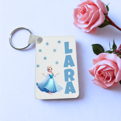 Obesek za ključe z imenom – srčno darilo za hči ali sina