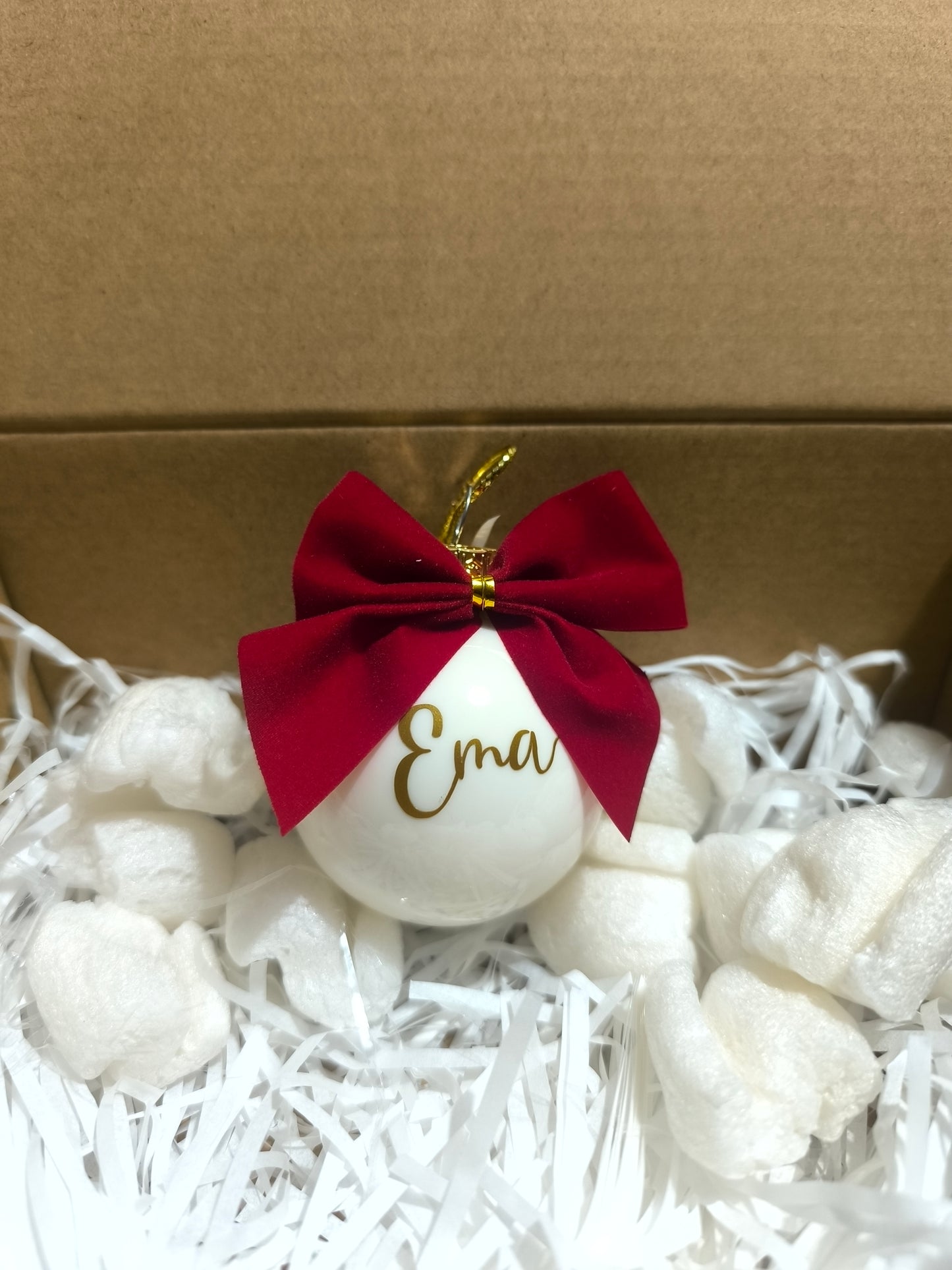 Personalizirana božična bunkica z imenom ali napisom