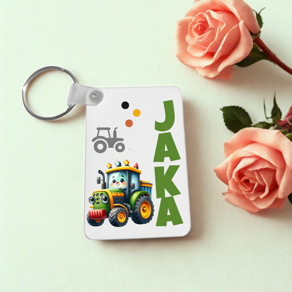 Obesek za ključe z imenom – srčno darilo za hči ali sina