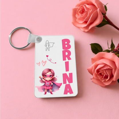 Obesek za ključe z imenom – srčno darilo za hči ali sina