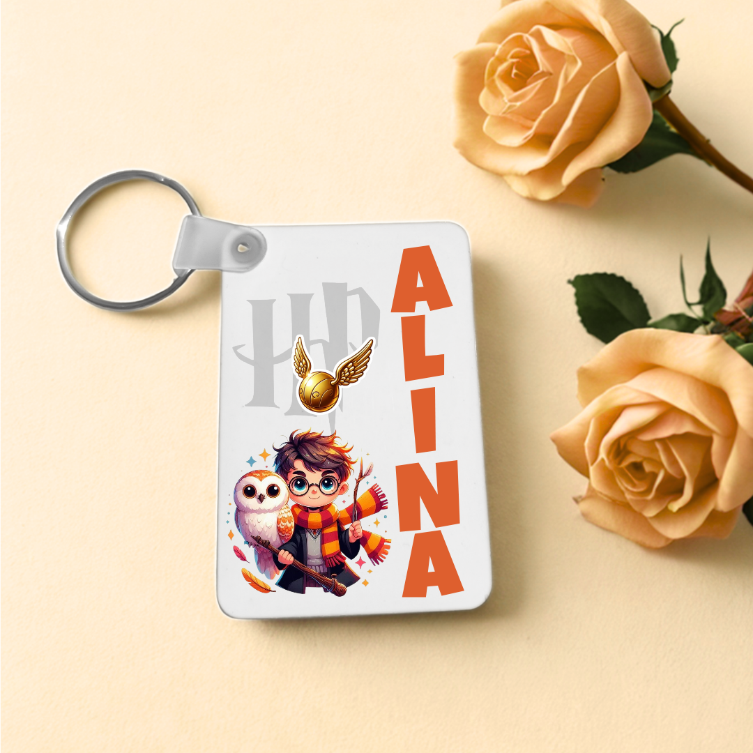 Obesek za ključe z imenom – srčno darilo za hči ali sina