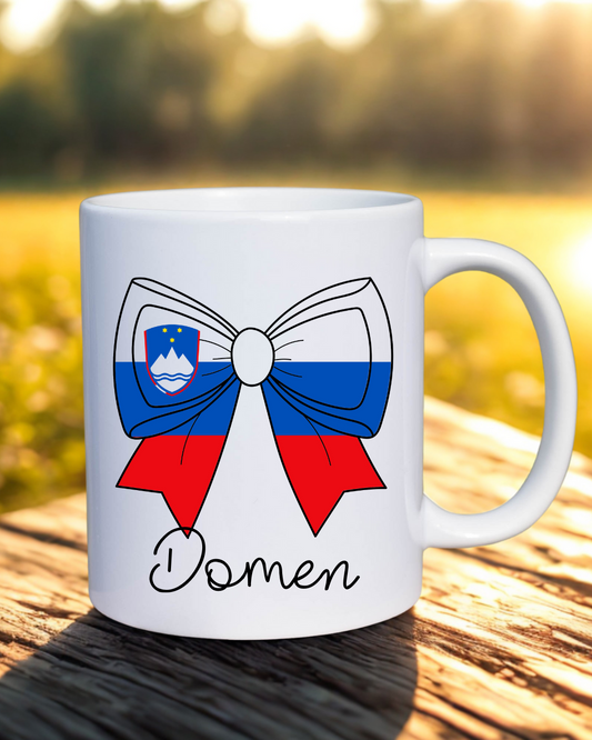 Skodelica Slovenija z imenom