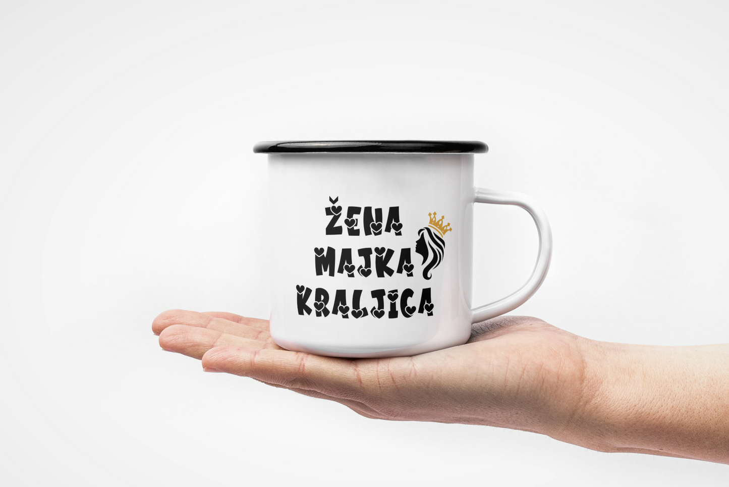 Skodelica z napisom Žena, majka, kraljica in motivom kraljice